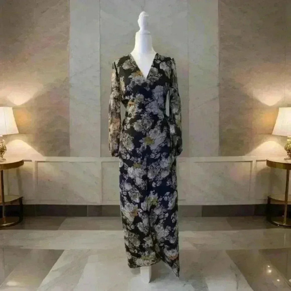 Blue Floral Romper - Picture 1 of 3